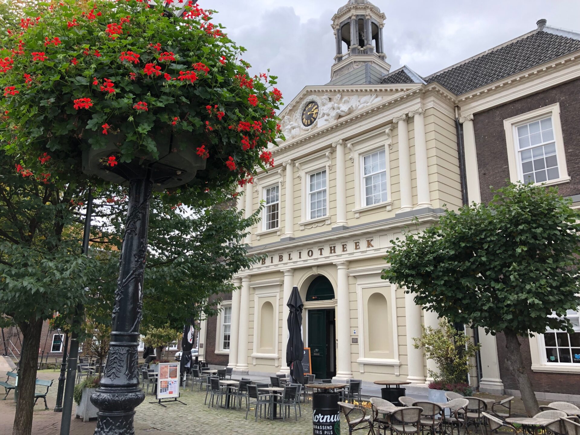 Bibliotheek schiedam de korenbeurs